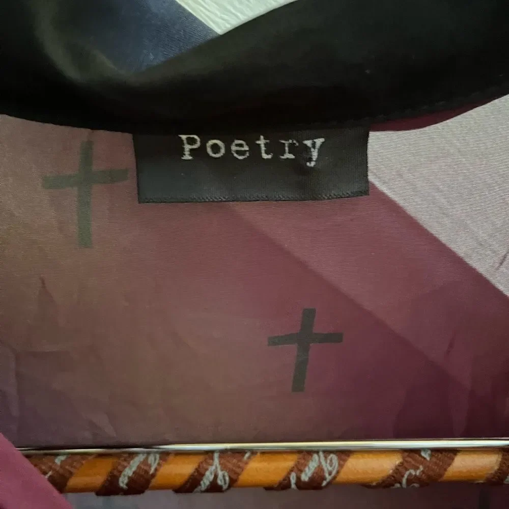 Poetry Burgundy & Black Crosses Sheer Blouse sz L - Picture 4 of 6